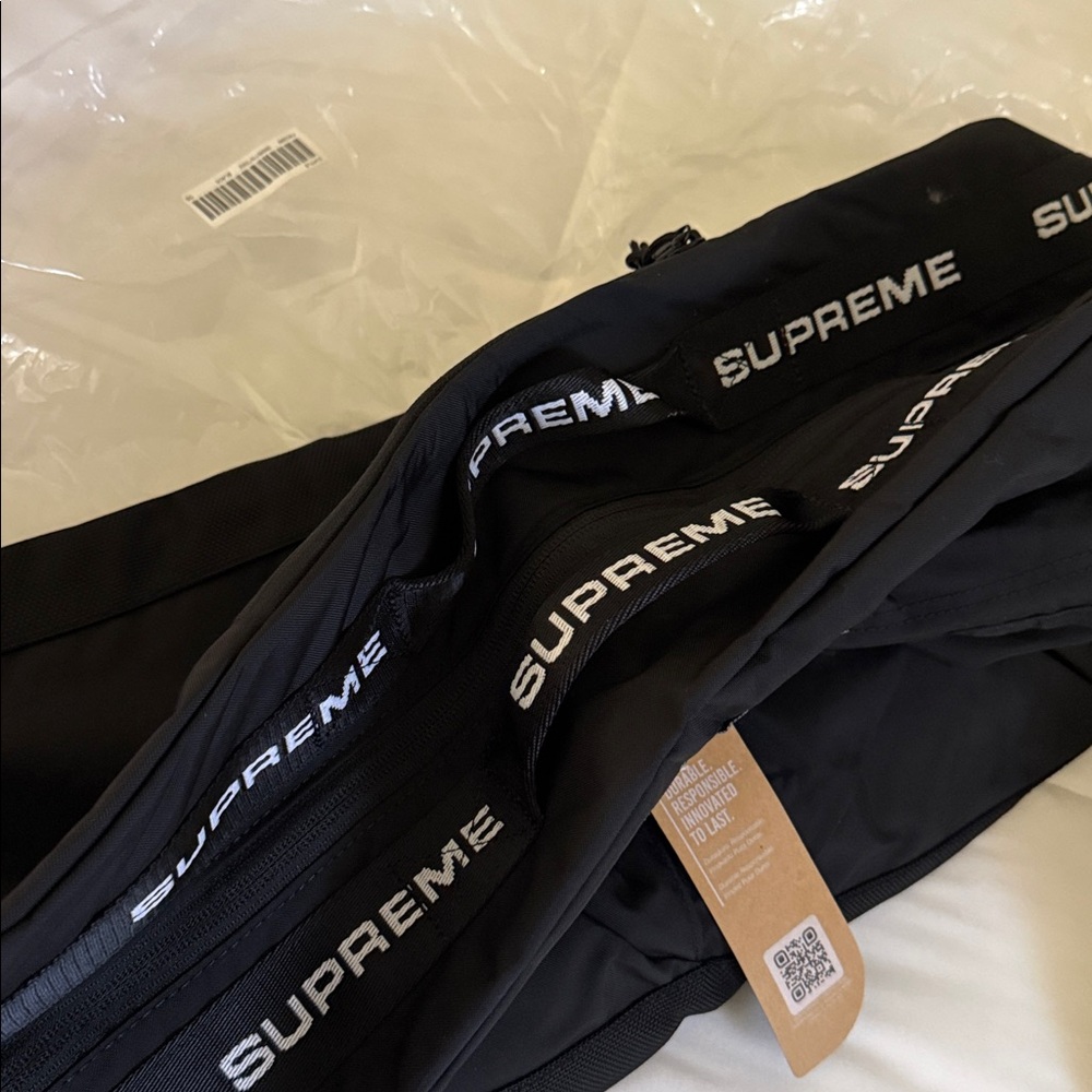 Supreme Black Duffle Bag - Picture 3 of 5